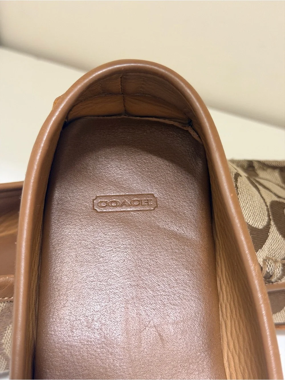 Coach Giselle Signature Driving Loafers Made in Italy Brown Tan Monogram Mocks